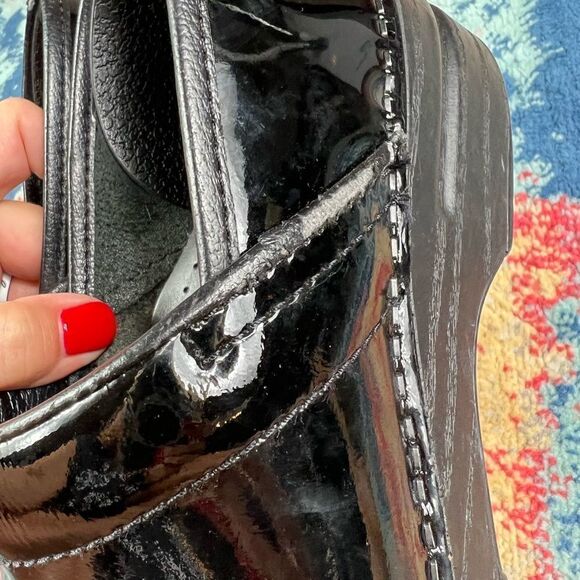 Dansko Womens Black Patent Clogs Size 38 W8 - Picture 7 of 7